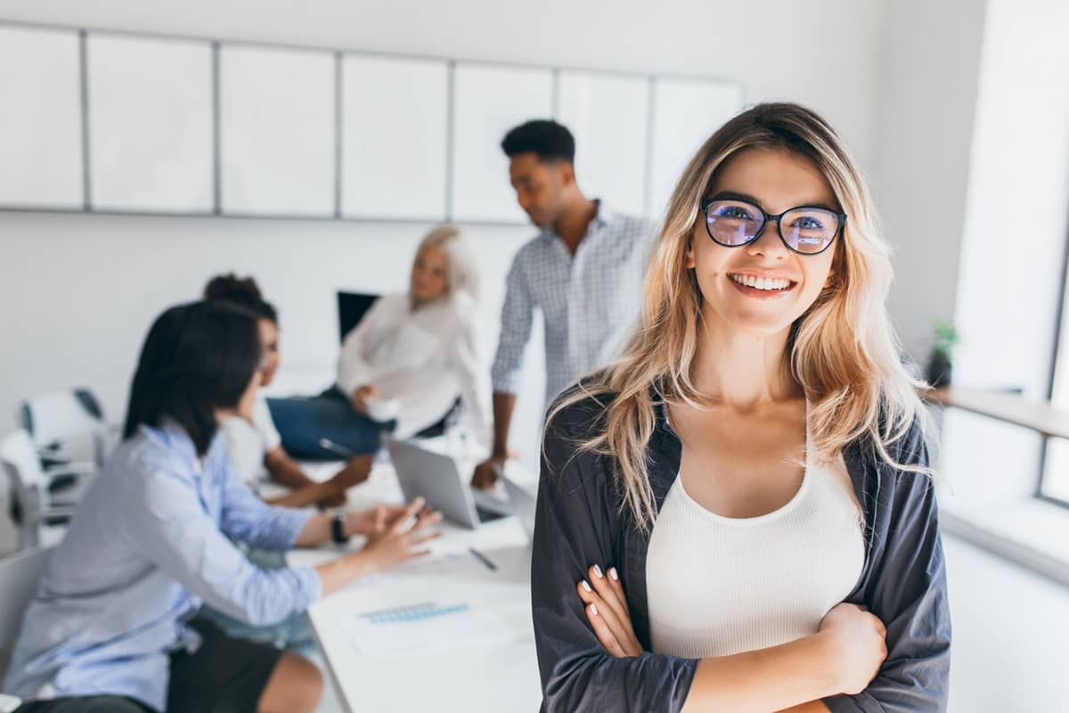 Work life balance cum poti separa munca de viata personala